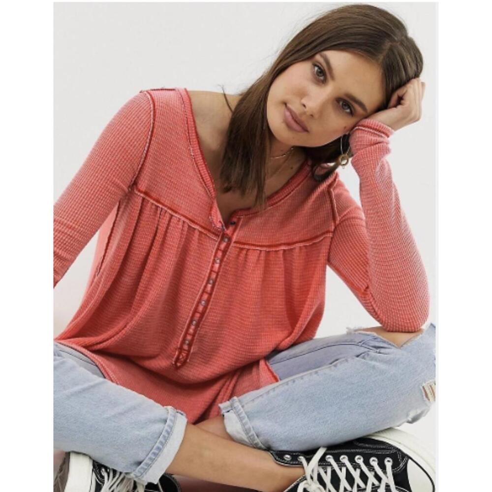 We The Free Coral Kai Thermal Scoop Neck Henley Top - Size - Small